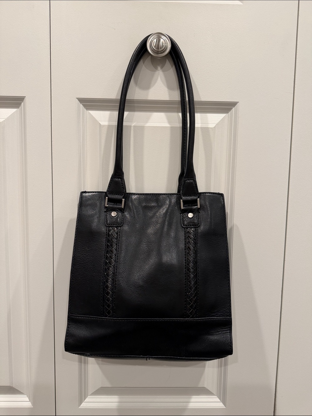 Structured Black Leather Shoulder Bag with Braided Detail - Wilson Leather